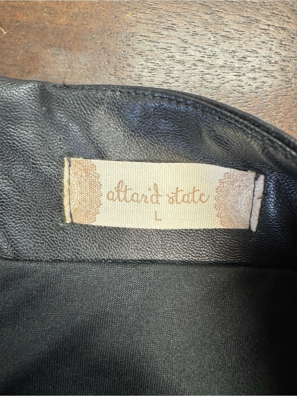 Altar’d State Black Faux Leather Mini Skirt Size Large Y2K Moto Clubbing Basics - Picture 2 of 6